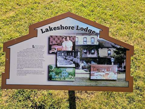 Lakeshore Lodge